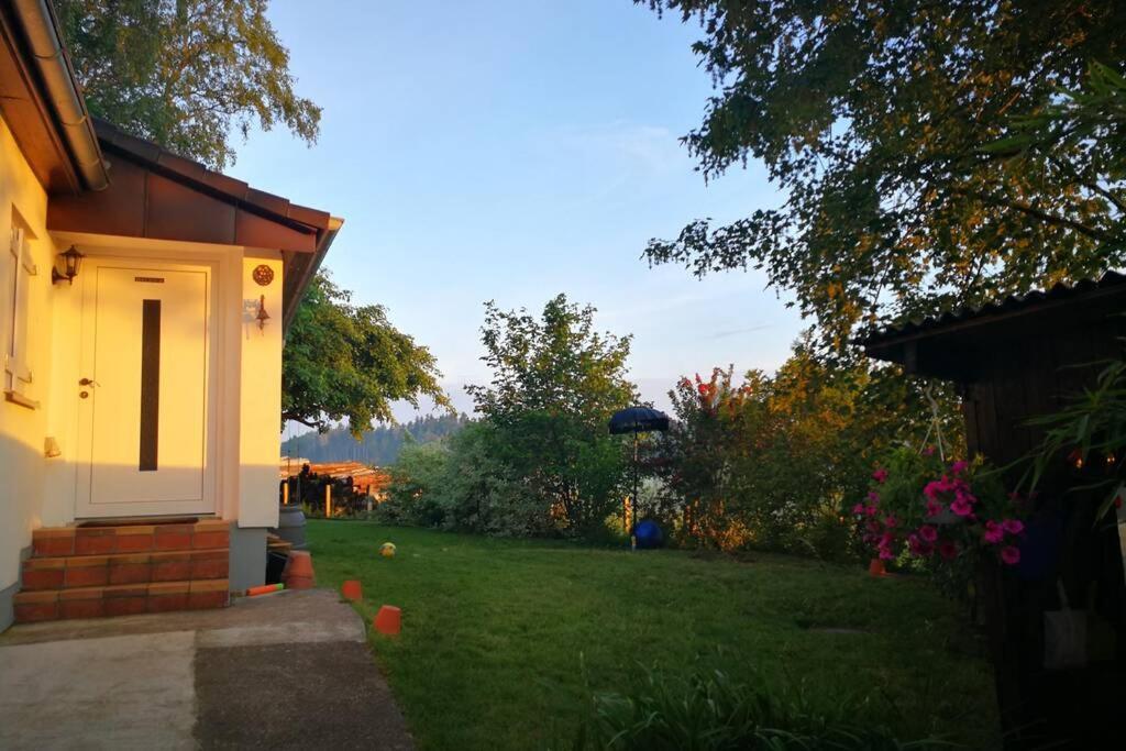 Charmantes Ferienhaeuschen Zwischen Muenchen Und Augsburg Ried  Exterior photo